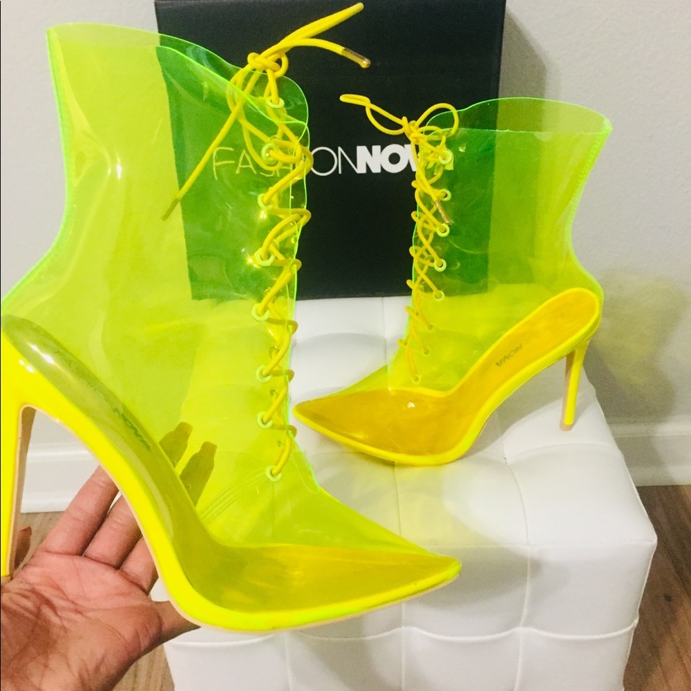 💥New Fashion Nova Yellow Booties